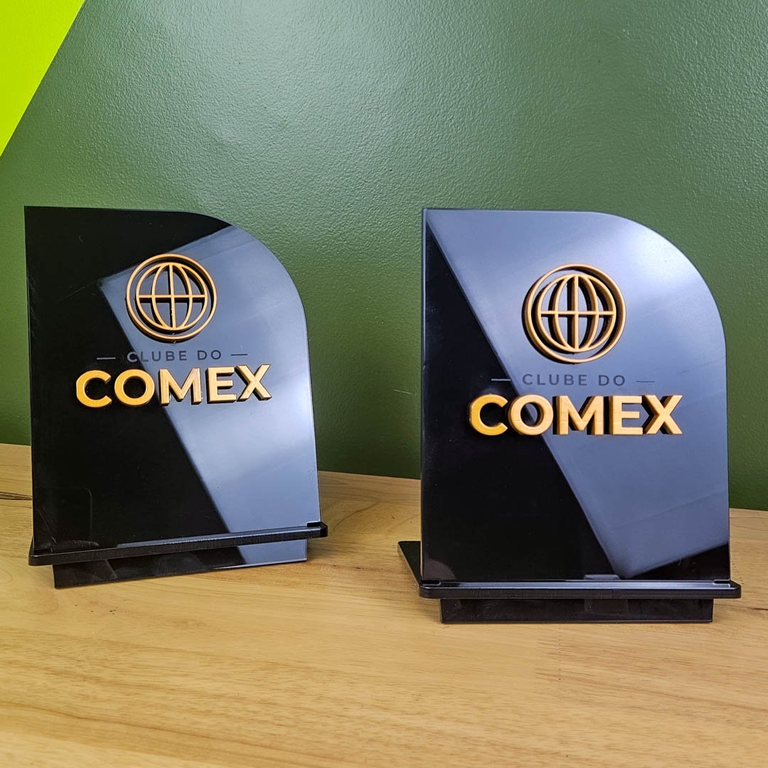 Placa comemorativa Clube do Comex